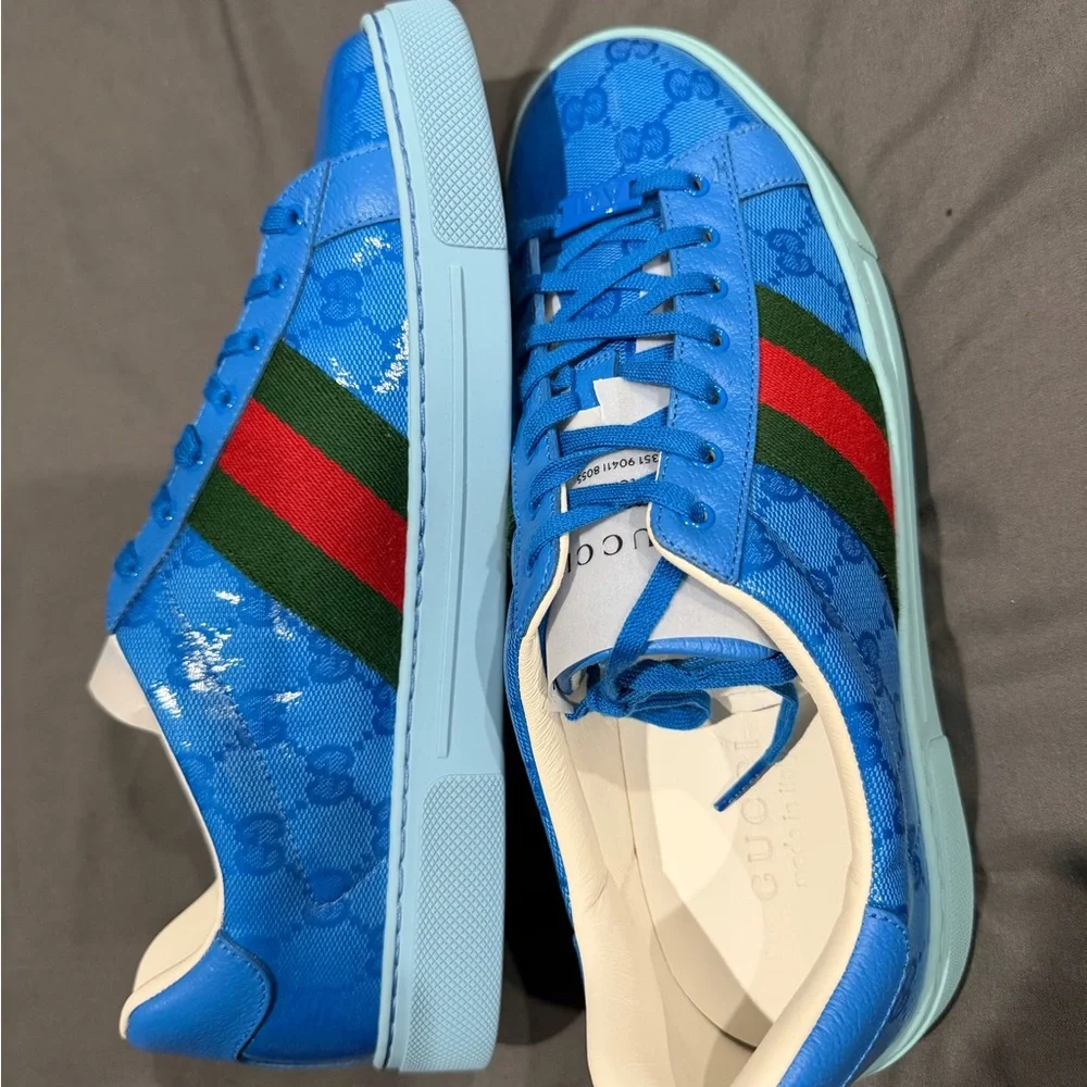 Gucci Blue Sneakers with Red and Green Web Stripe with box